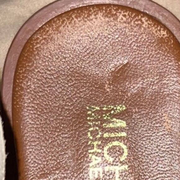 Michael Michael Kors camel colored gold plated thong sandals! - Picture 11 of 11